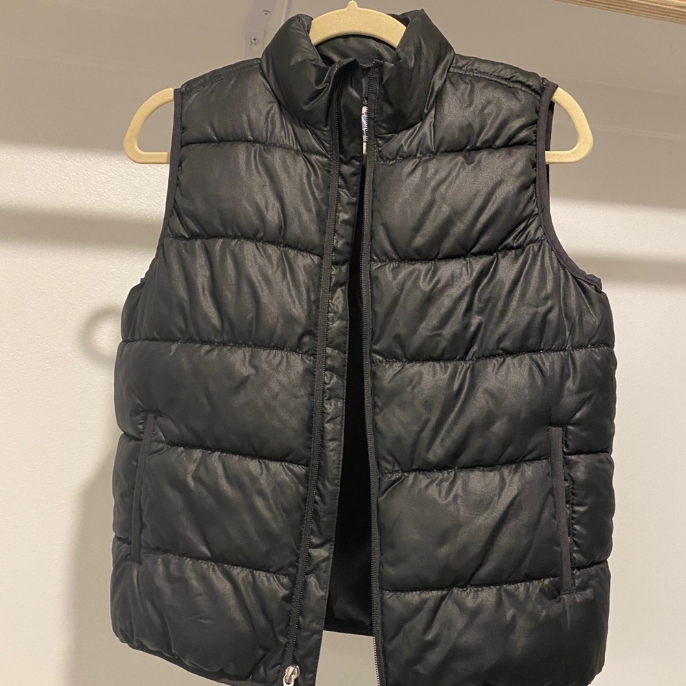 Old Navy Puffer Vest
